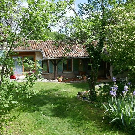 Bed and Breakfast Alabrena Feneyrols Esterno foto