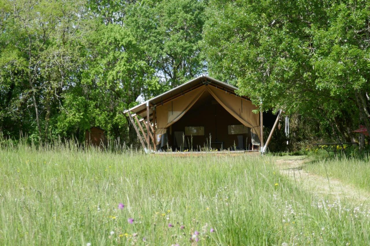 Bed and Breakfast Alabrena Feneyrols Esterno foto