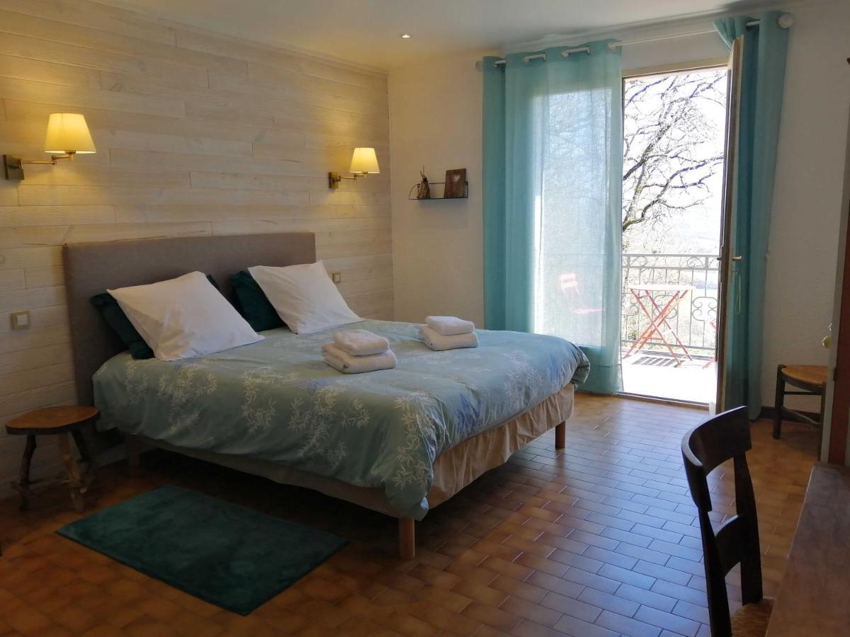 Bed and Breakfast Alabrena Feneyrols Esterno foto