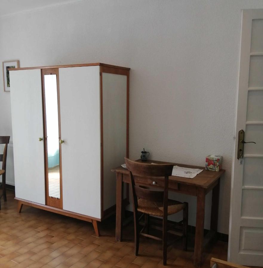 Bed and Breakfast Alabrena Feneyrols Esterno foto